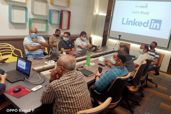 LinkedIn-Training-01